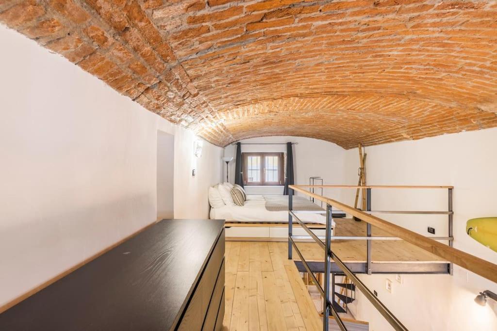 Casa Surf Loft A 3 Minuti Dal Centro Di Torino Apartment Exterior foto