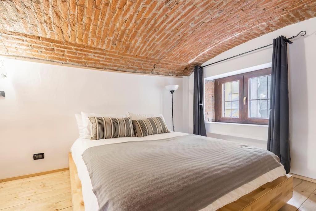 Casa Surf Loft A 3 Minuti Dal Centro Di Torino Apartment Exterior foto